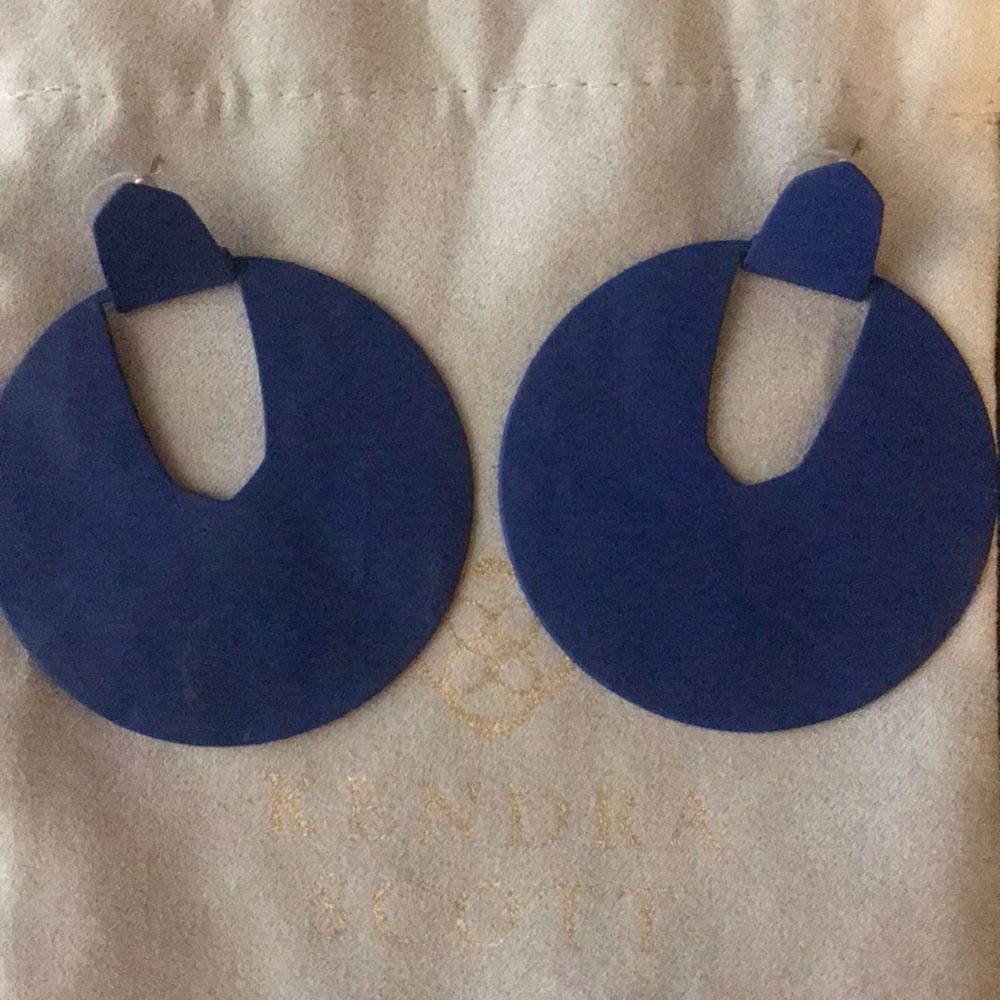 Kendra Scott earrings